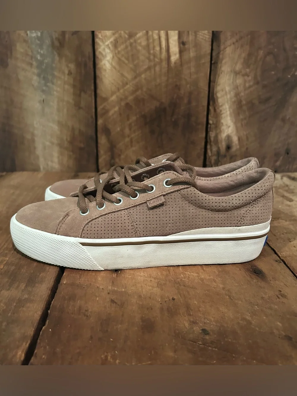 Keds Jump Kick Suede Low-Top Sneakers - Taupe Women’s Size 8.5
